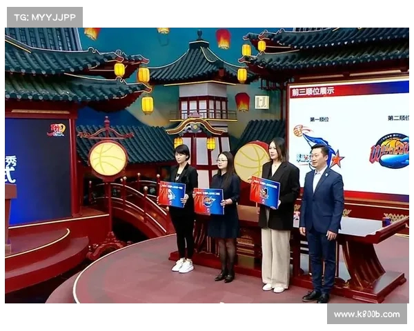 杨曦皓首秀亮眼贡献18+10+5帽 帮助福建男篮大胜香港汉友 杨曦皓首秀亮眼贡献18+10+5帽 帮助福建男篮大胜香港汉友